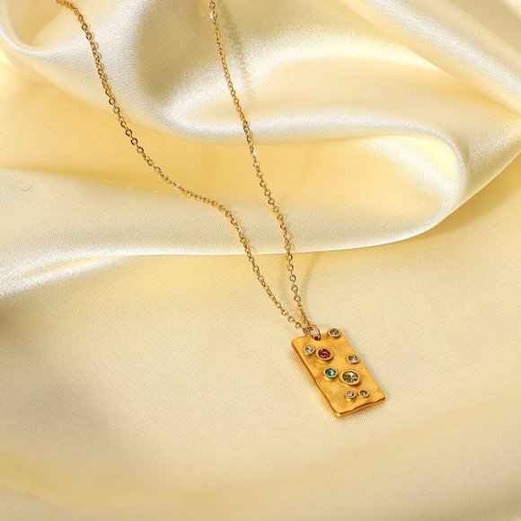 LAST ONE!! Millie Necklace - Picture 4 of 6